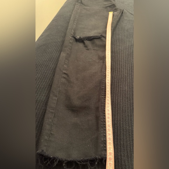 Zara black cropped jeans. Mint. - Picture 4 of 4
